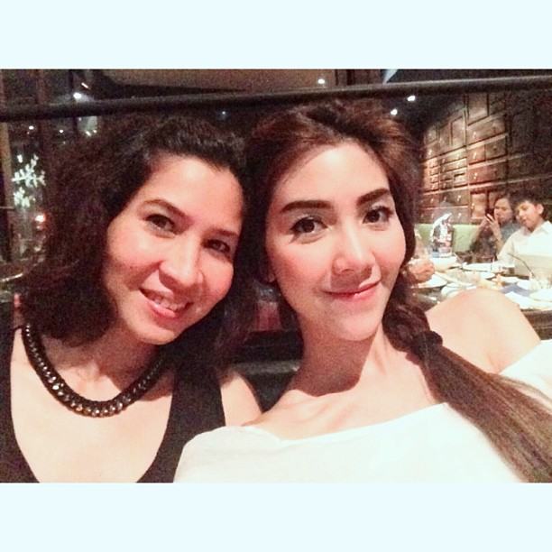 วุ้นเส้น วิริฒิพา