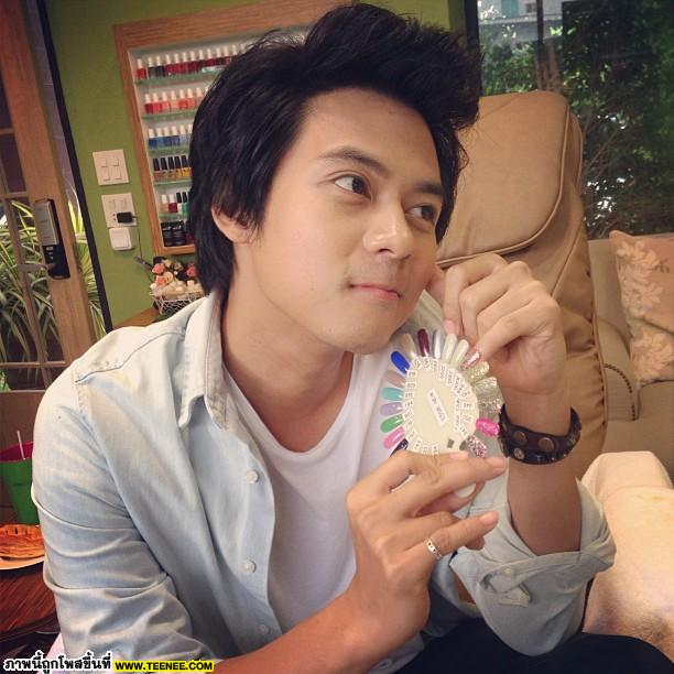 มุมน่ารักๆ ของ ผู้ชายชื่อ'แดน วรเวช'