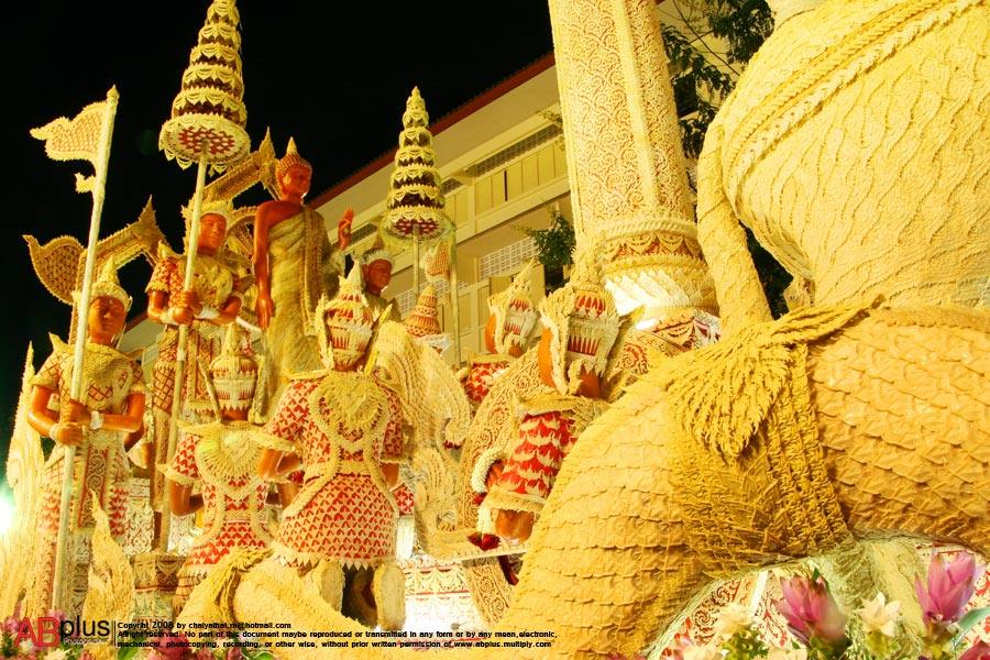 งานแห่เทียนจ.อุบลราชธานี