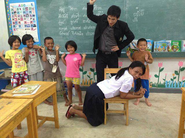 พี่แพนเค้ก โดนคุณครูตี ไม่ยอมทำการบ้านซินะคะ