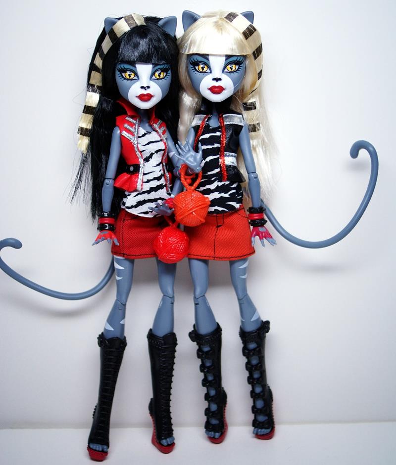 Monster High ตุ๊กตาสายพันธุ์ใหม่เผ็ดที่สุดในตอนนี้