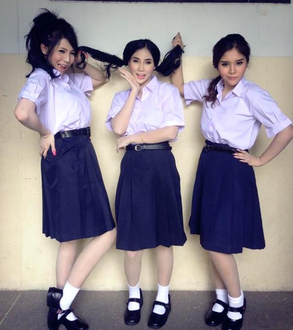 แมลงเมี่ยง ชีสเค้ก ออฟฟี่