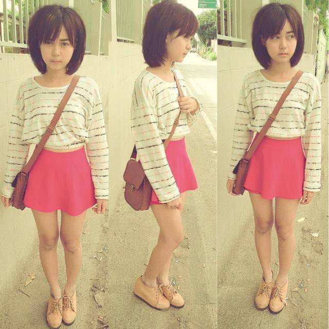 น้องเอื้อย สาวน้อยที่มียอดผู้ติดตาม facebook เหยียบเเสน!