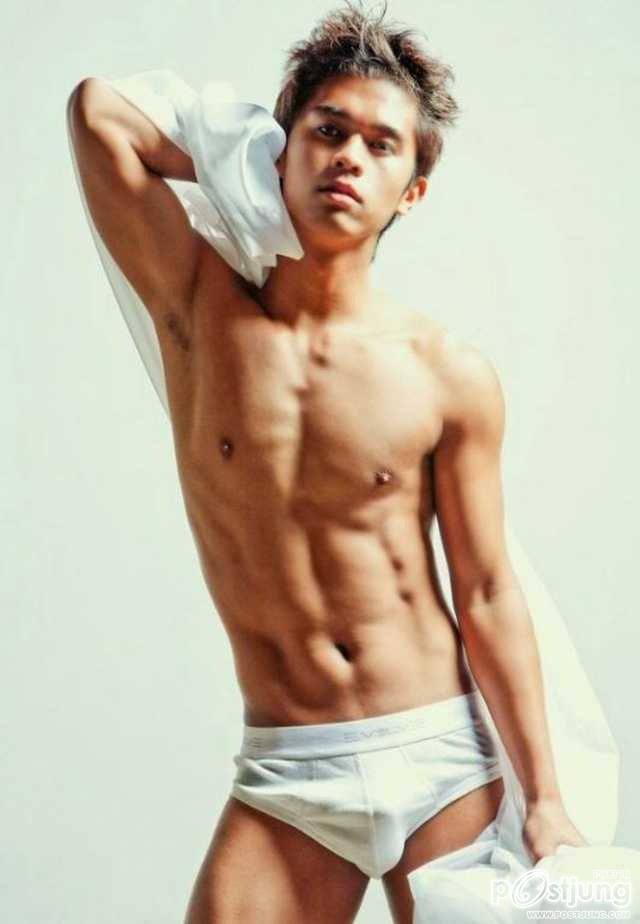 คนรักหนุ่มเซ็กซี่ 595