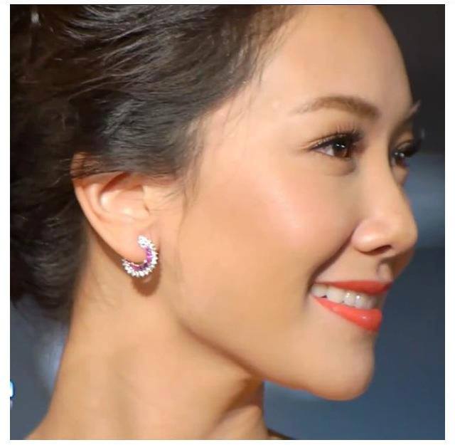 นุ่น วรนุช