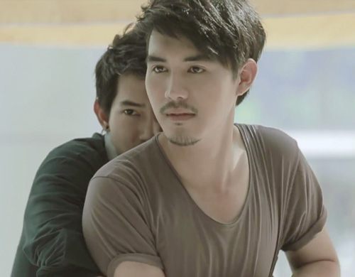 พระเอกMV.พรุ่งนี้ยังมีเหมือนเดิม