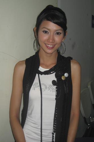เวทีประกวด หนุ่มน้อย สาวน้อย บ่อผุดของเหล่าซุปตา??