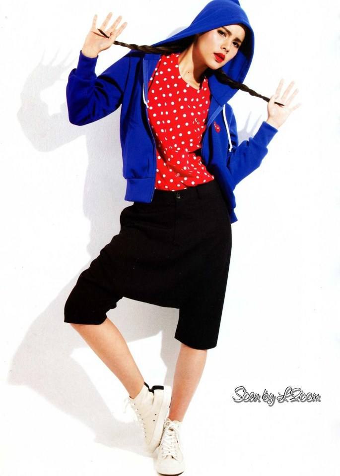 ญาญ่า อุรัสยา @ พลอยแกมเพชร vol.22 no.516 July 2013