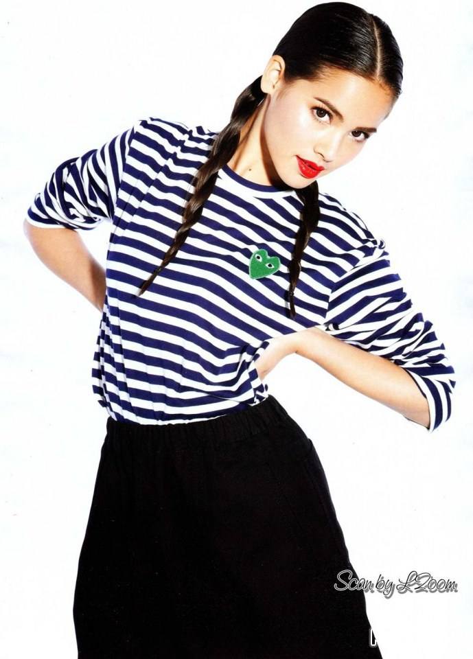 ญาญ่า อุรัสยา @ พลอยแกมเพชร vol.22 no.516 July 2013