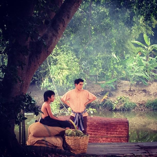 จัดเต็มเบื้องหลังเรือนกาหลง ละครที่หลอนที่สุดเเห่งปี