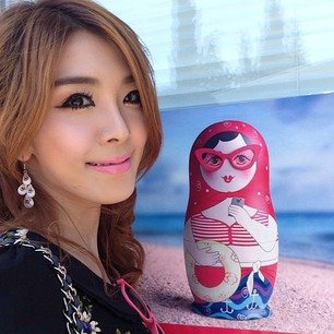 หญิงแย้ สวย รั่ว ฮา คือสโลแกนเธอ