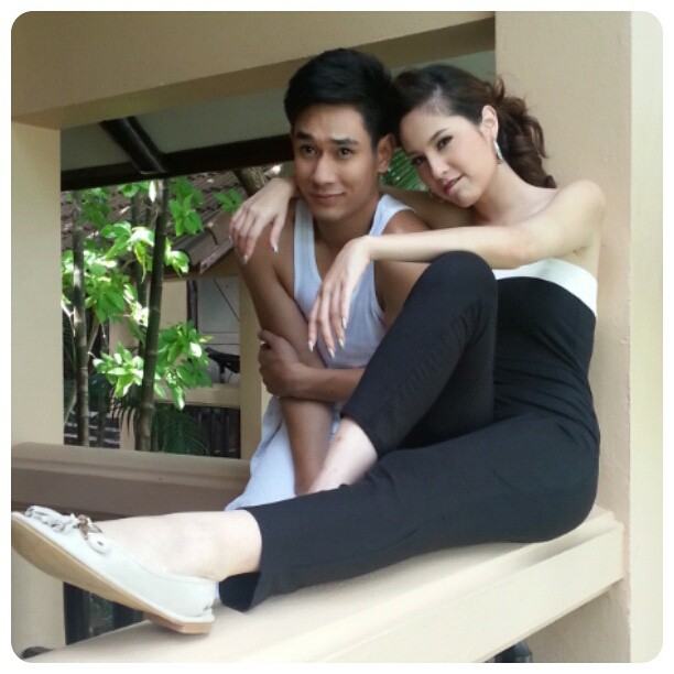 อัพเดตภาพ "อ๋อม-ขวัญ" ณ กองละครเจ้าสาวสลาตัน เห็นแล้วฟินเวอร์
