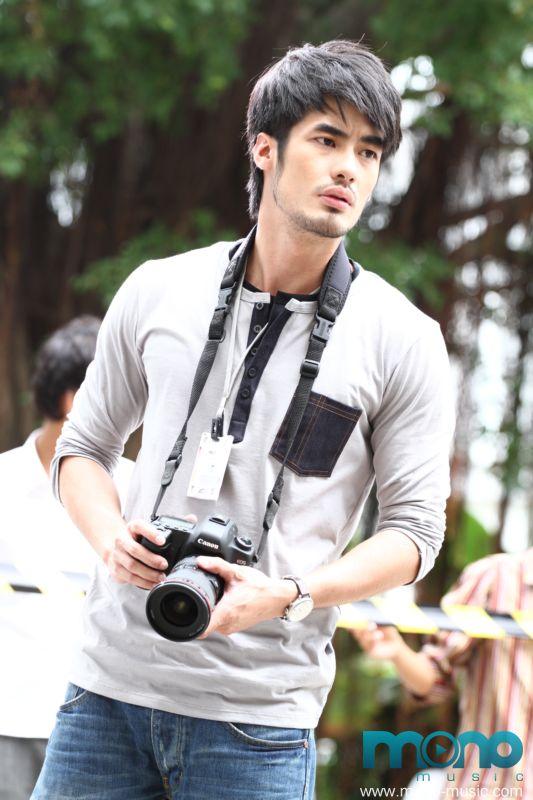 ดาราชายในฝันของใครหลายคน 9