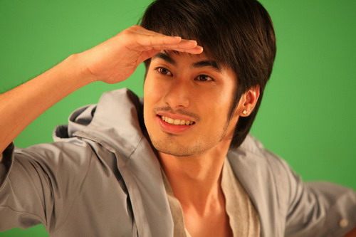 ดาราชายในฝันของใครหลายคน 9