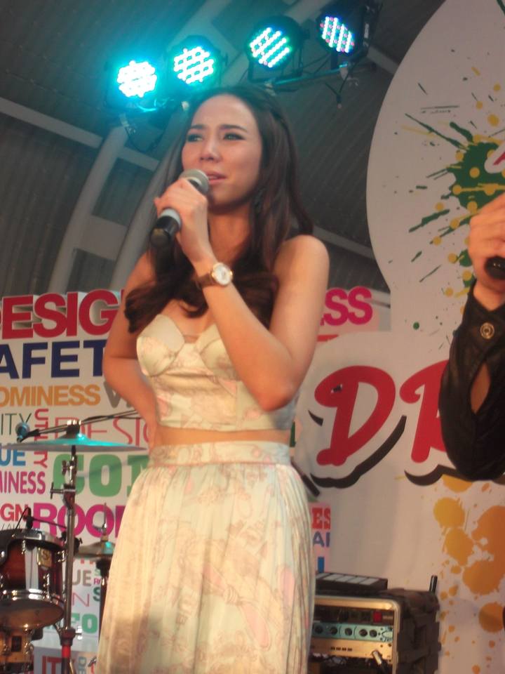 'อั้ม พัชราภา ไชยเชื้อ' Super Star No.1 @ หาดใหญ่ 27/07/2556