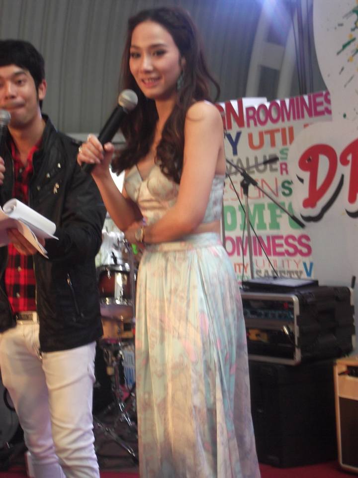 'อั้ม พัชราภา ไชยเชื้อ' Super Star No.1 @ หาดใหญ่ 27/07/2556