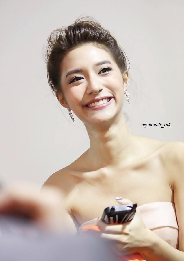 มิว นิษฐา