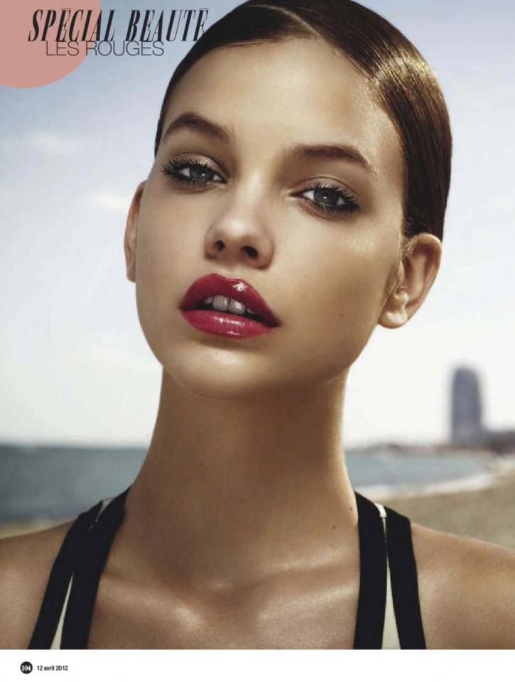 ใบหน้าอันสวยเก๋ของ Barbara Palvin