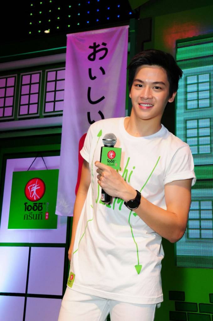ต่อ เก้า มาร์ช ในงาน Slimtherone party