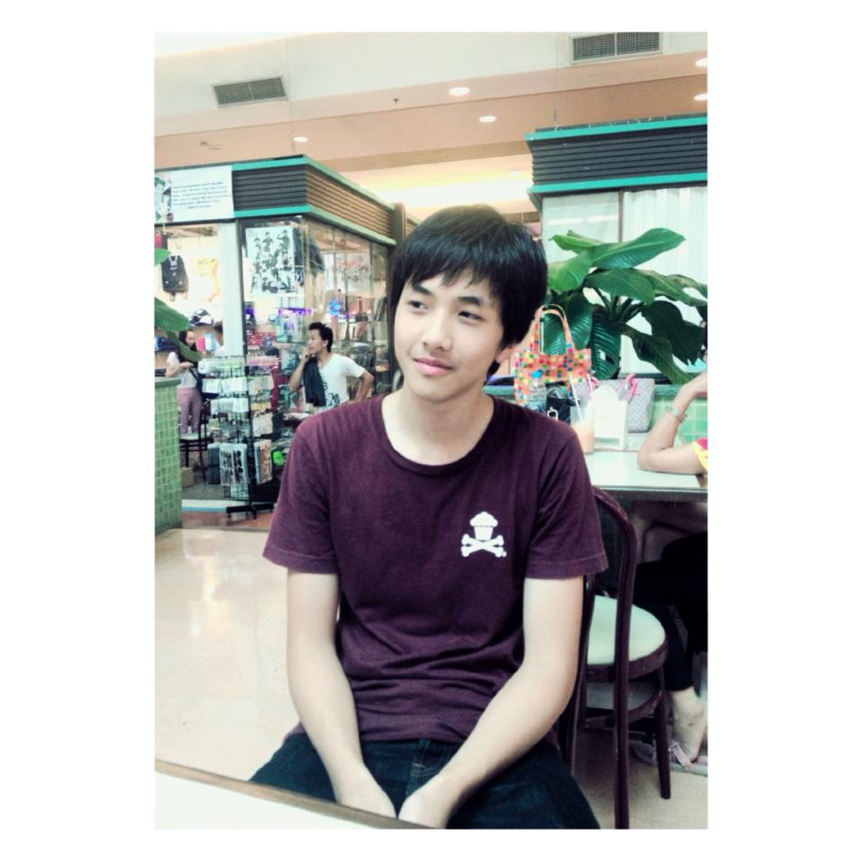 ละอ่อนมอปลายยย กิกิ