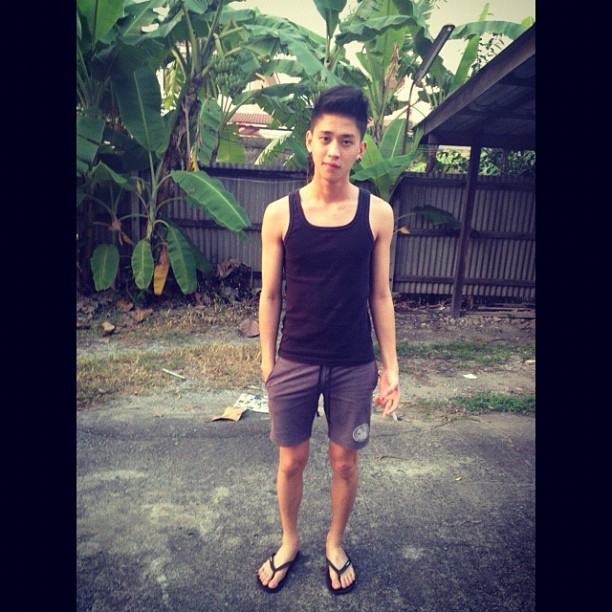 ละอ่อนมอปลายยย กิกิ