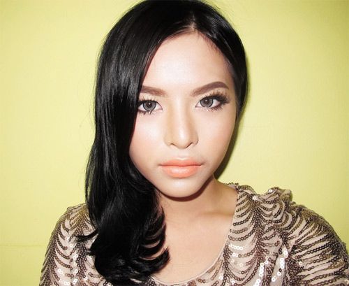 How to แต่งหน้าวิ้ง ๆ สำหรับออกงาน สวยสดใสสไตล์เซเลบฯ