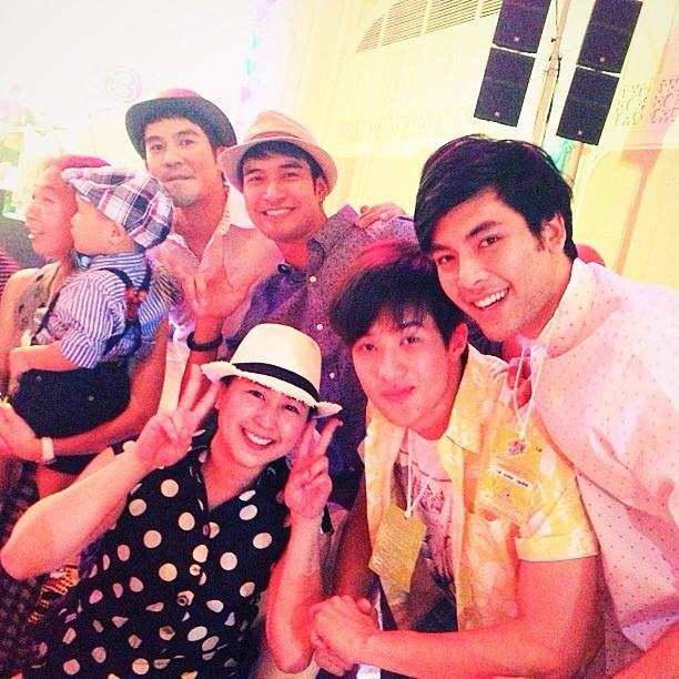 ส่งท้ายจัดเต็มให้หายคิดถึง กับงานเลี้ยงของเหล่าดารา..."ปาร์ตี้ลายจุด 43 ปีช่อง 3" (ภาค 1)