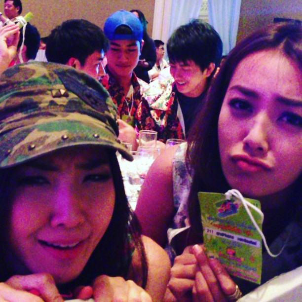 ส่งท้ายจัดเต็มให้หายคิดถึง กับงานเลี้ยงของเหล่าดารา..."ปาร์ตี้ลายจุด 43 ปีช่อง 3" (ภาค 1)