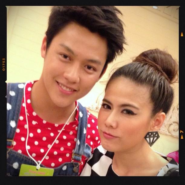 ส่งท้ายจัดเต็มให้หายคิดถึง กับงานเลี้ยงของเหล่าดารา..."ปาร์ตี้ลายจุด 43 ปีช่อง 3" (ภาค 1)