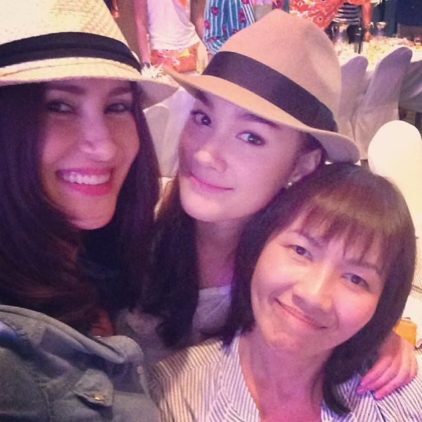 ส่งท้ายจัดเต็มให้หายคิดถึง กับงานเลี้ยงของเหล่าดารา..."ปาร์ตี้ลายจุด 43 ปีช่อง 3" (ภาค 1)