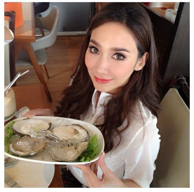 ซูมหน้า พัชราภา แบบชัดๆ สวยระดับHD