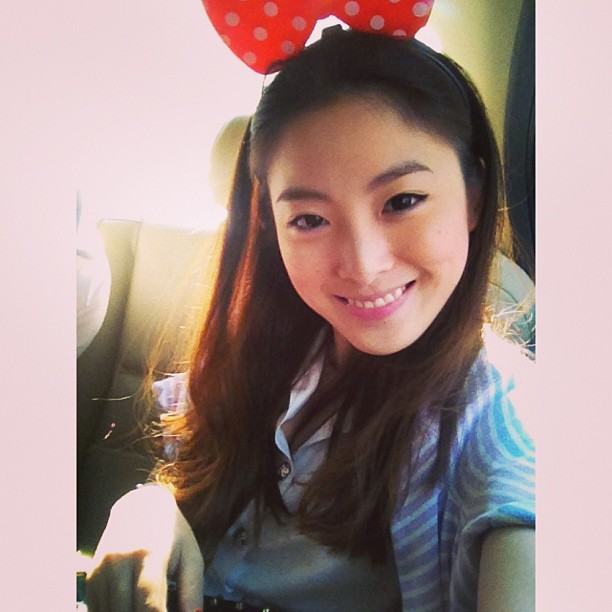 เอ๋อ สาวสวยหน้าใสรั้วศิลปากร