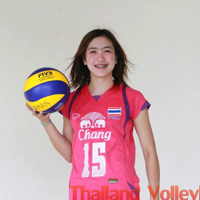 น้องป๊อป นริศรา แก้วมะ นักวอลเลย์บอลยุวชนทีมชาติไทย