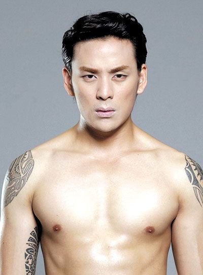 ดาราชายในฝันของใครหลายคน 30