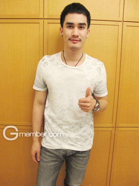 ดาราชายในฝันของใครหลายคน 31