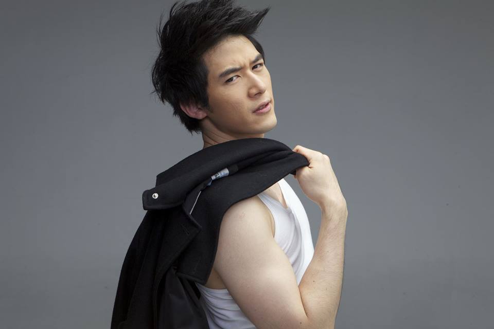 ดาราชายในฝันของใครหลายคน 33