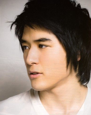 ดาราชายในฝันของใครหลายคน 33