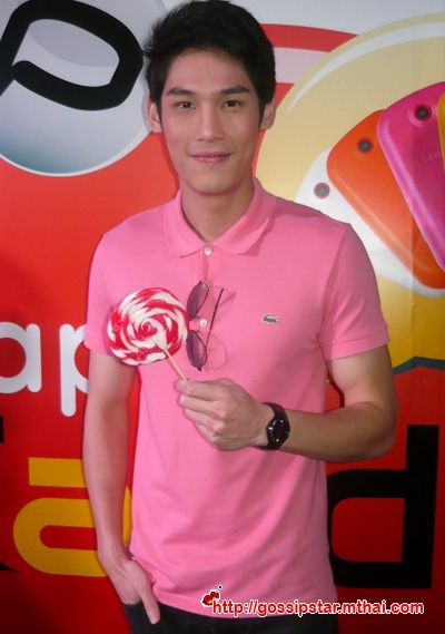 ดาราชายในฝันของใครหลายคน 34