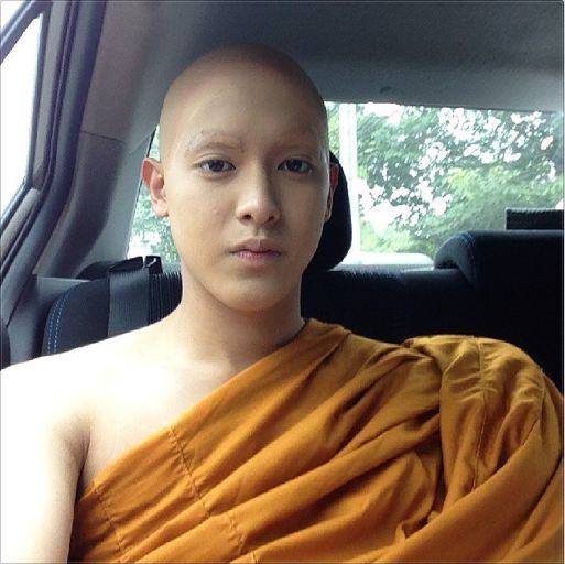 อีกวันกับพระวันเฉลิม