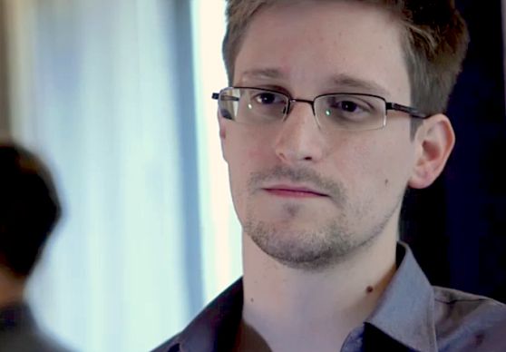 สุดหล่อ Edward Snowden คือ ใคร ?