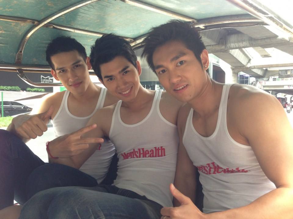 รูปหล่อกล้ามหย่ายยยใครสักคน 10 คนนี้เลือกใครดี??
