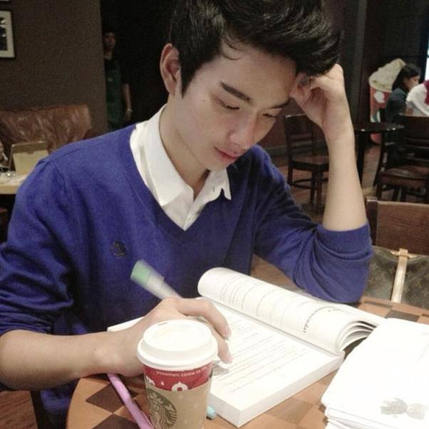 หนุ่ม จุฬาลงกรณ์