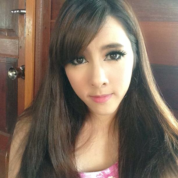 เบเบ้ ธันย์ชนก