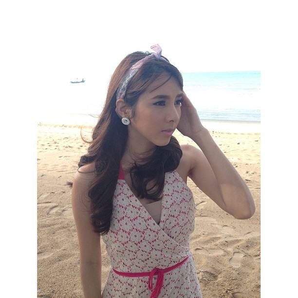 เบเบ้ ธันย์ชนก