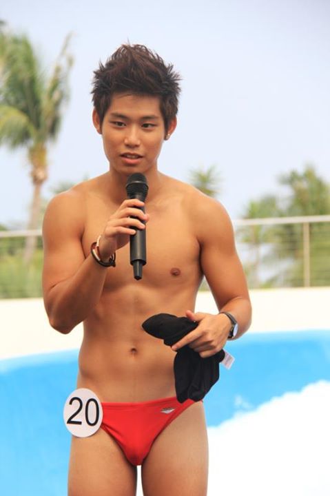 หนุ่มหล่อจากแดนสิงคโปร์