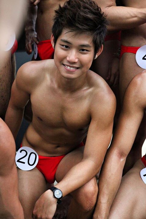 หนุ่มหล่อจากแดนสิงคโปร์