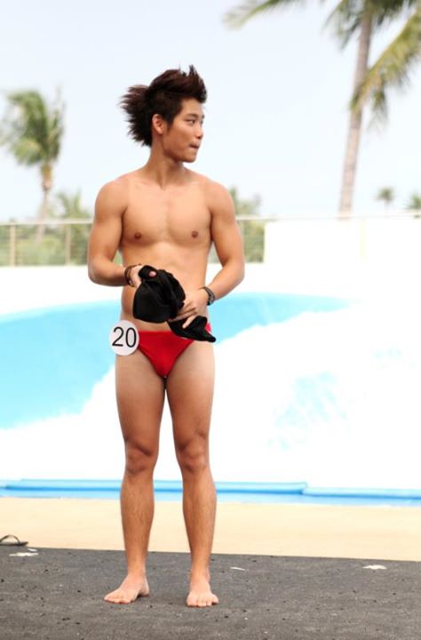 หนุ่มหล่อจากแดนสิงคโปร์