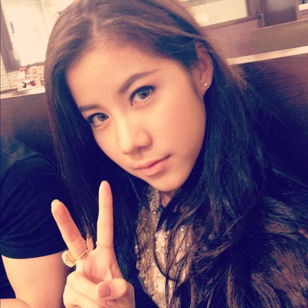วิธีบอกรักแม่ของเอสเธอร์ น่ารักเวอร์!!