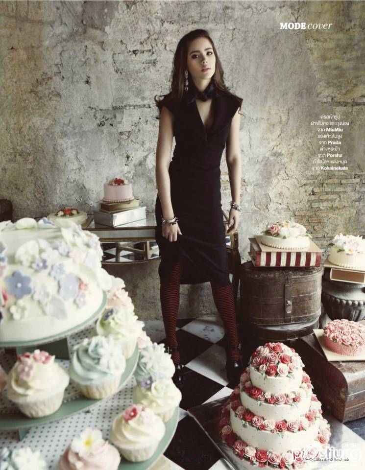 ญาญ่า-อุรัสยา @ MADAME FIGARO vol.10 no.121 August 2013