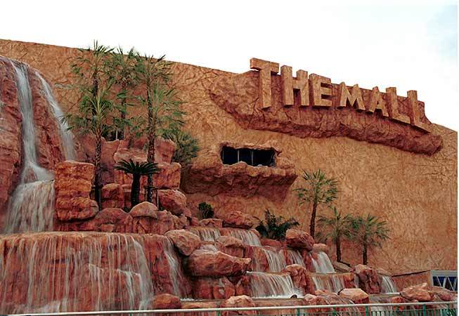 น้ำตกยักษ์TheMall